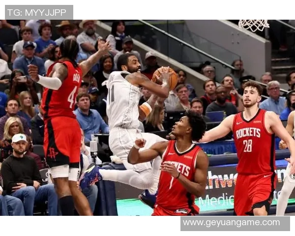 浓眉助攻 克里斯蒂接球三分稳稳命中